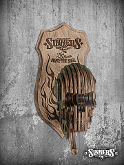 Helmet hanger 